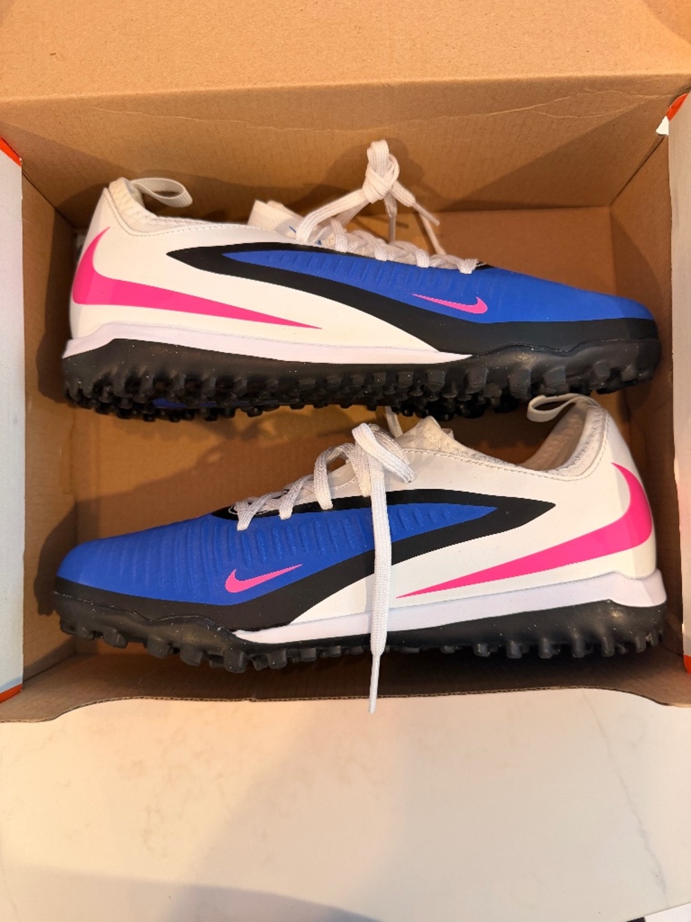 Boys Nike Jr Phantom 6 Low Acad Turf Cleats, Soccer